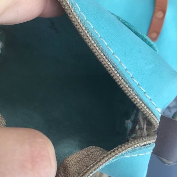 Bergamot + Amor Mini Heart Dopp Kit - Picture 5 of 5